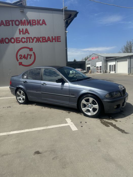 Продавам бмв 318 газ бензин