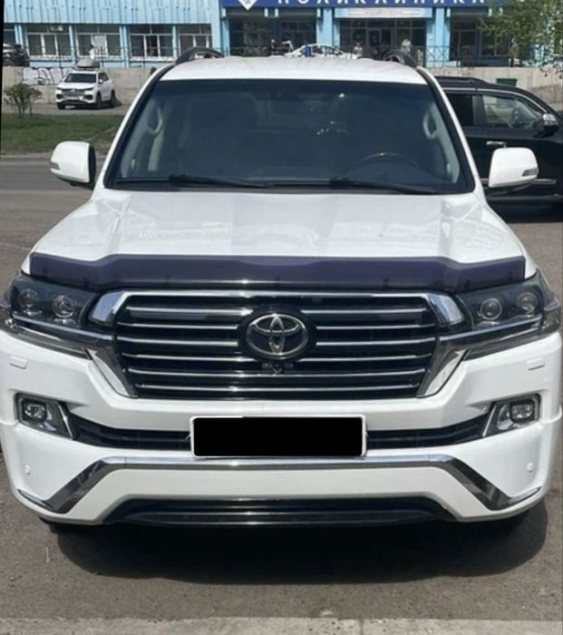 Дефлектор капота Toyota Land Cruiser 200 с 2015 по 2021