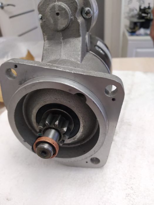 Новый стартер Volkswagen Golf 2