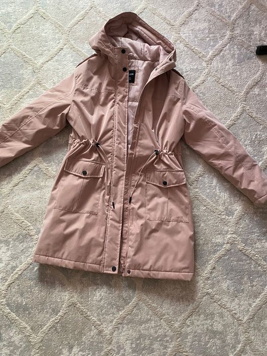 Продам детскую куртку