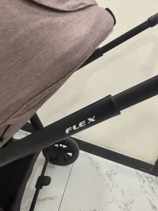 Коляска с рождения