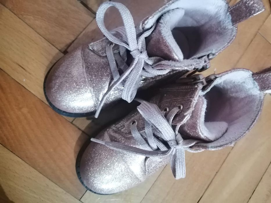 Ghete piele 22 usor imblanite