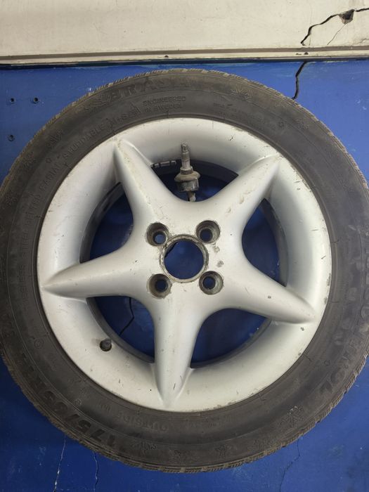 Продам запаску на ваз лада R14