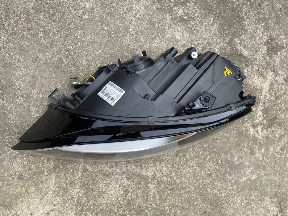 Far stanga Audi TT 8J  cu DRL an:2006-2014