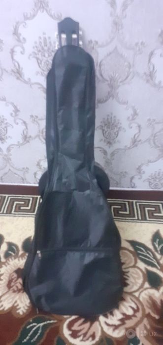 Gitara classik 38  chexol nabori bilan