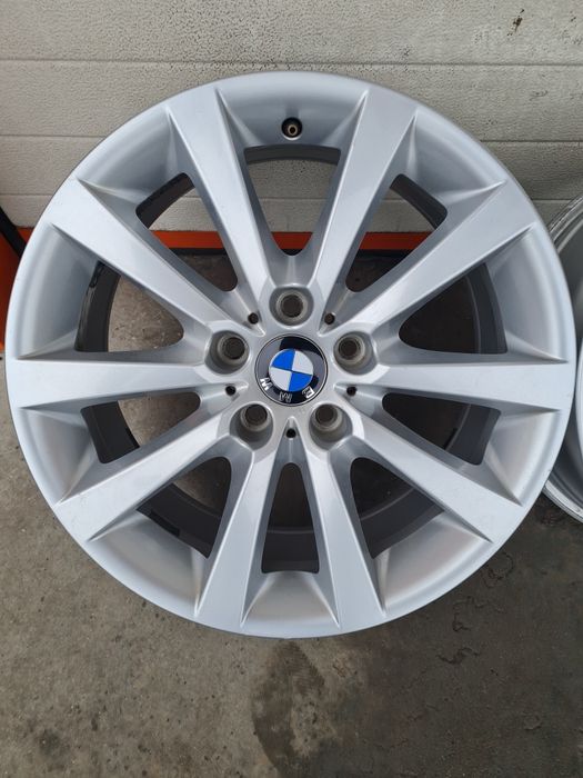 Оригинални джанти за BMW R18 5x120 ET30 8J
