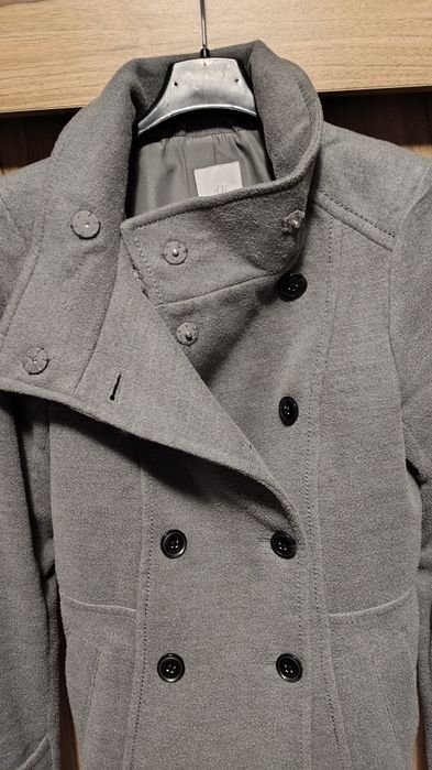 Palton damă H&M impecabil