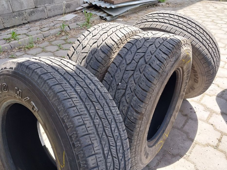 4 шины Maxxis Китай 245 70 R16.