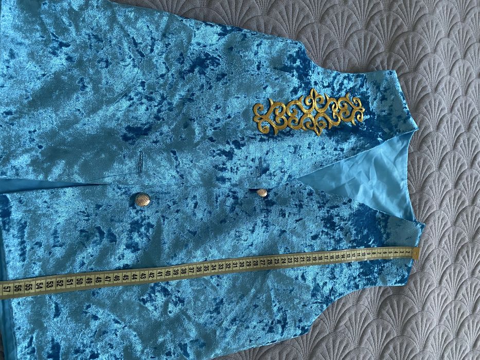 Қазақтың камзолы ұлдарға 3000т