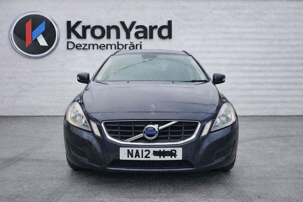 Far Dreapta Volvo XC60 2008 - 2013 SUV 4 Usi (1162) Fara xenon