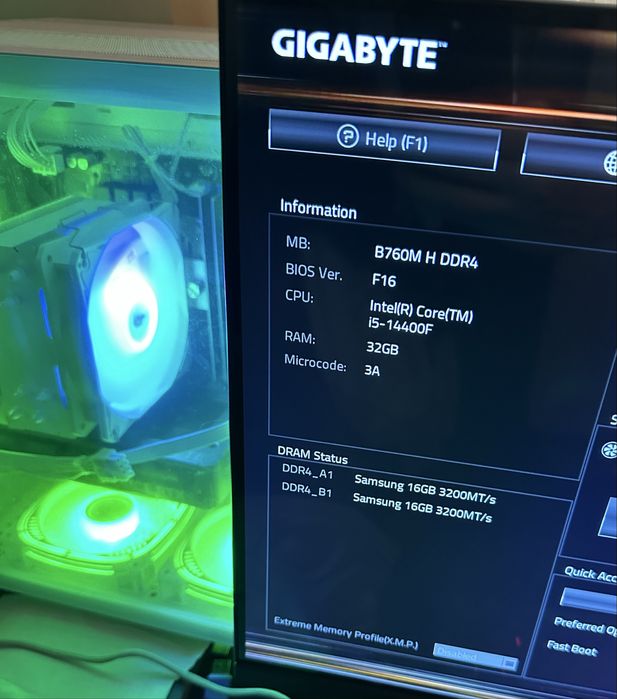 Продаю материнскую плату Gigabyte b760m h DDR4 и 32гб ОЗУ в комплекте