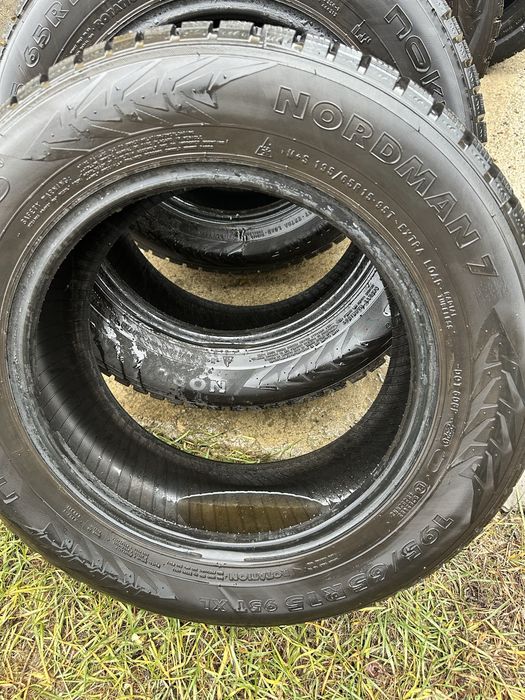 Продам шипы комплект