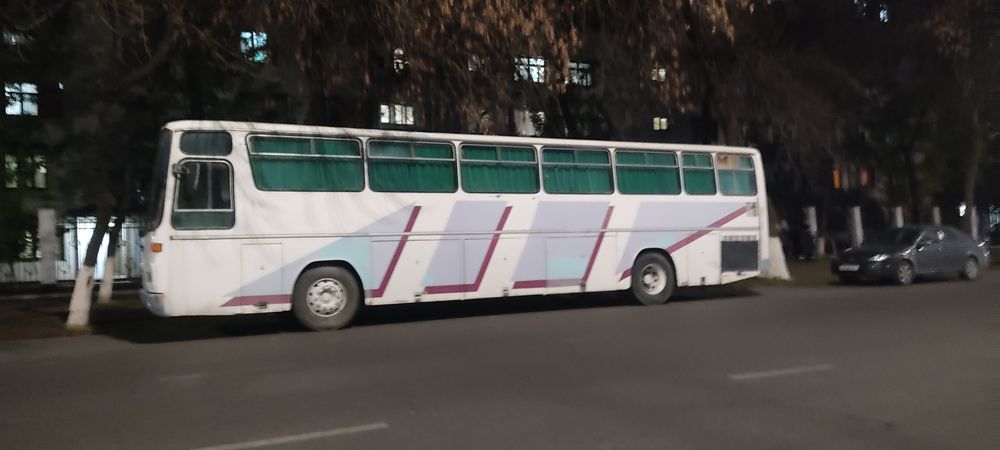 Mercedes-Benz TURFETISKIY 55 месталик SOTILADI