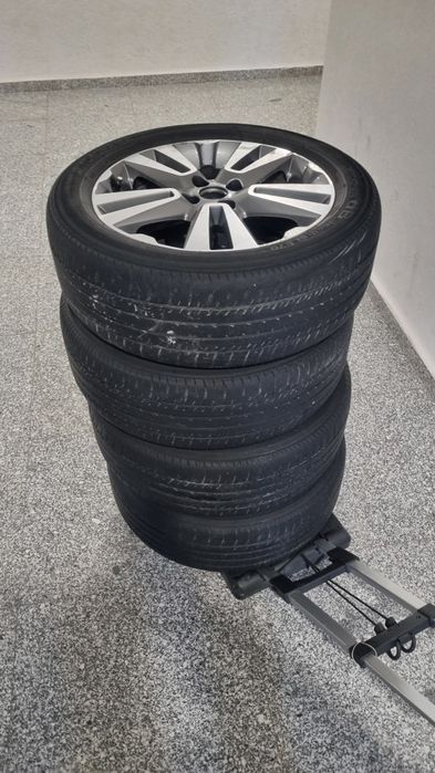 Продам диски с резиной