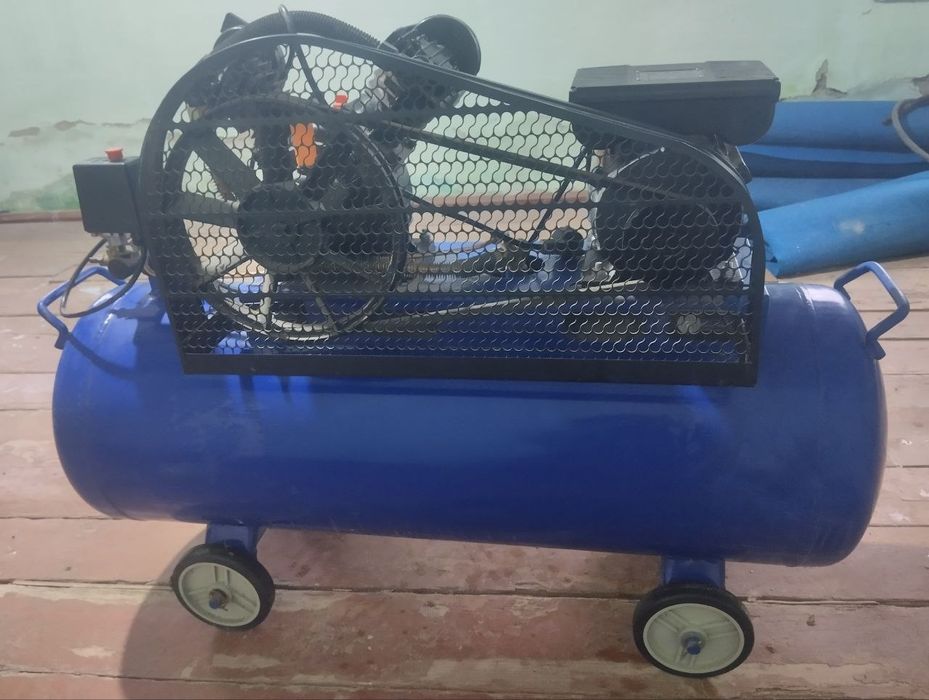 Воздушный компрессор ABM2051