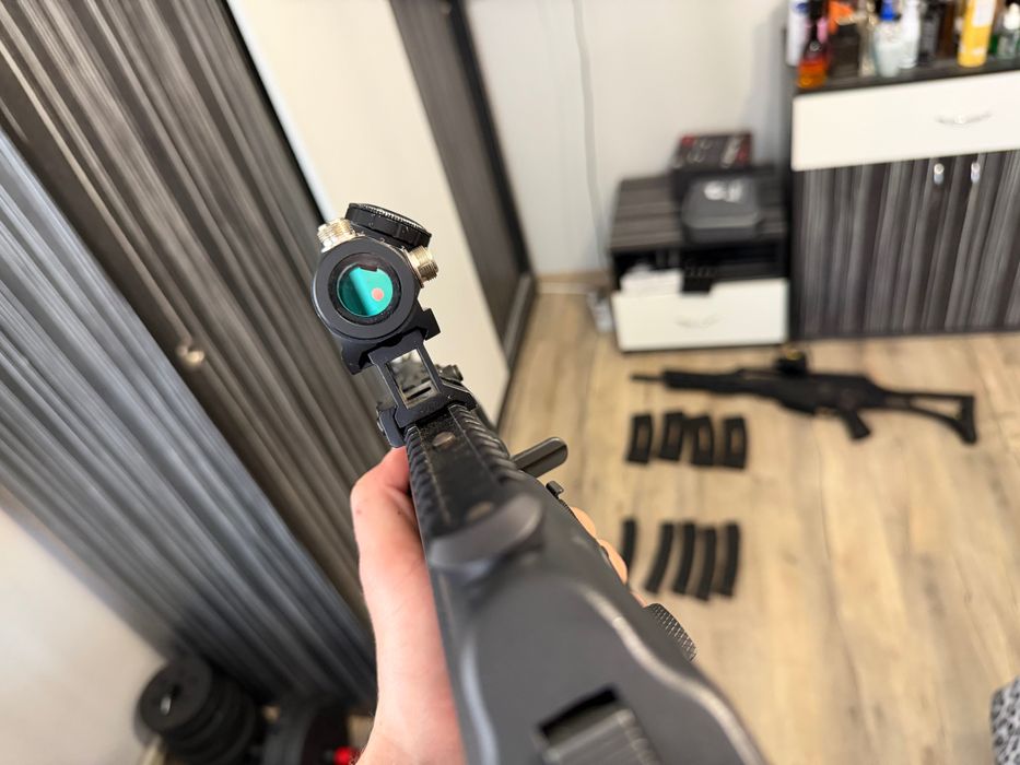 Airsoft replica ssr63 a2 and Arcturus pp19 fe