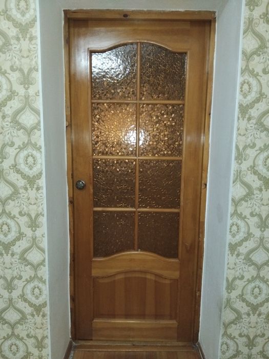 Продам межкомнатные двери