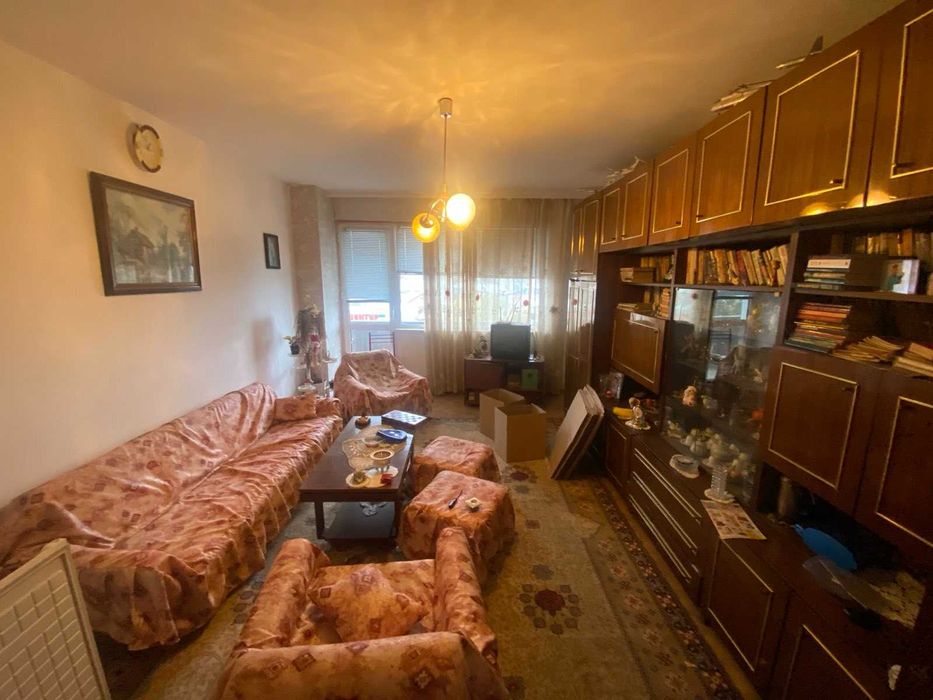 МНОГОСТАЕН 120 кв.м., град Карлово