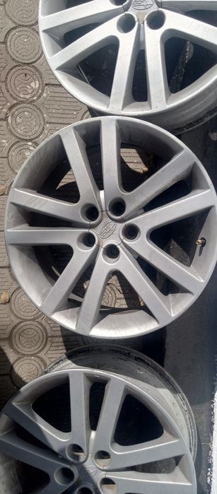 Продам диски от Субару Форестер