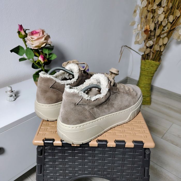 Sneakers damă Gabor, piele întoarsă și îmblănite la interior