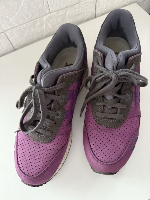 Кроссовки asics, весна-лето