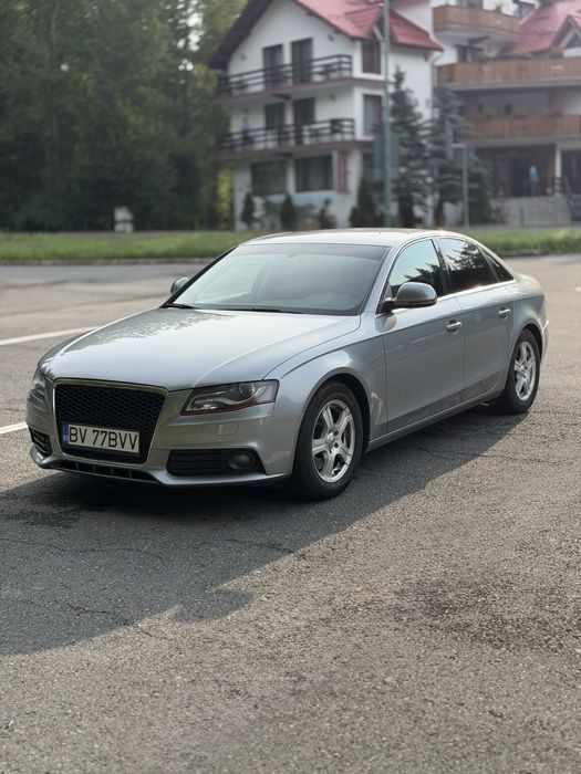 Intretinuta exemplar - Audi A4 B8 2009 Ambition Limuzina 1.8 TFSI Benzina 160 de cai - eleganta sportiva cu multe functii modificata putin estetic