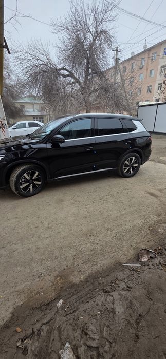 BYD 2024 Йил Гибрид Матор Ходовой Зор Факат Уй Ва Ишга Юриган Келишиб