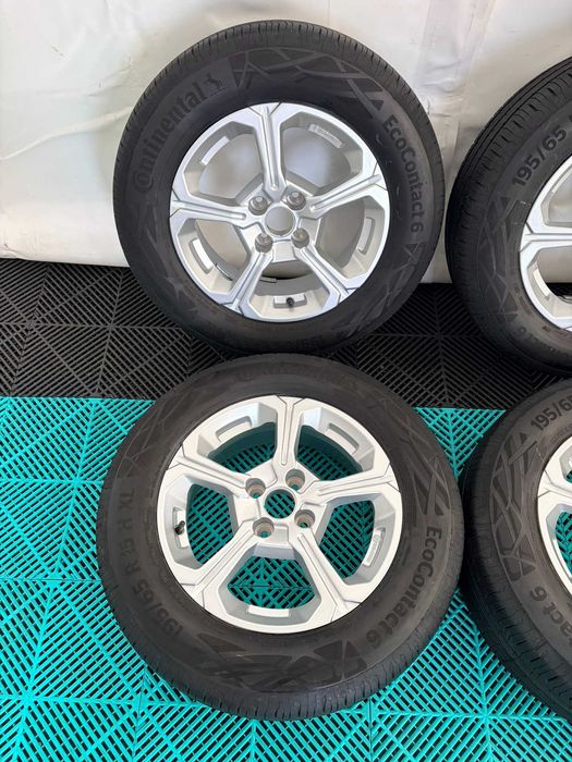 Jante noi cu anvelope noi vara 195 65 R15 Logan Sandero Dokker Clio