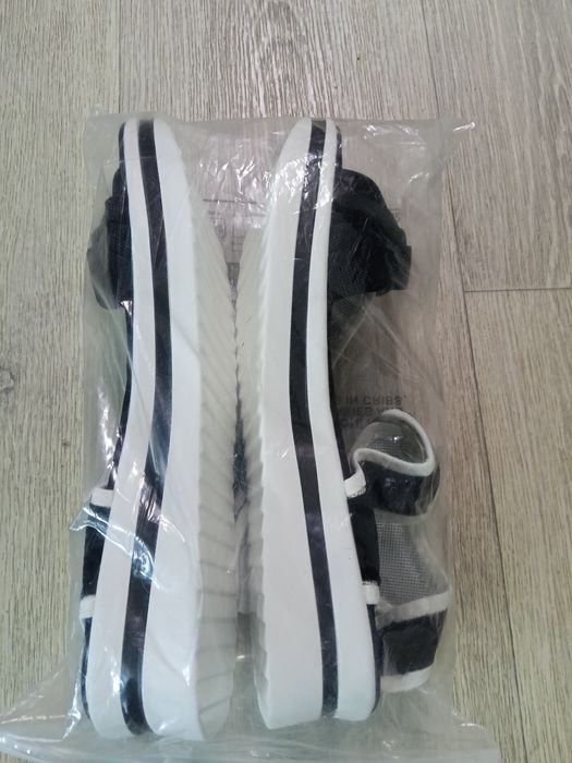 Продам Сандали летние