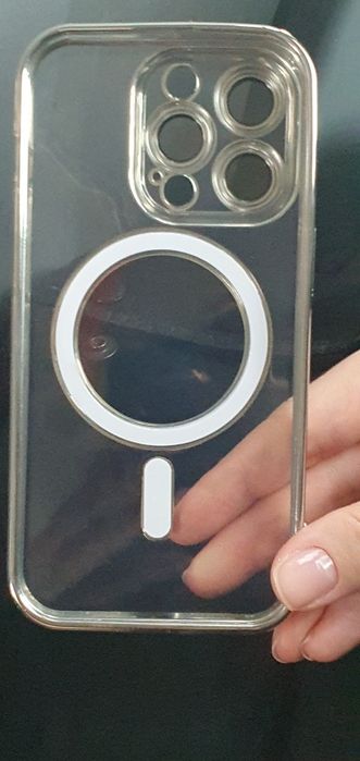 Чехол на айфон 14 про. Новый