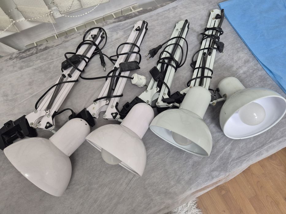 Продам лампы и пылесос