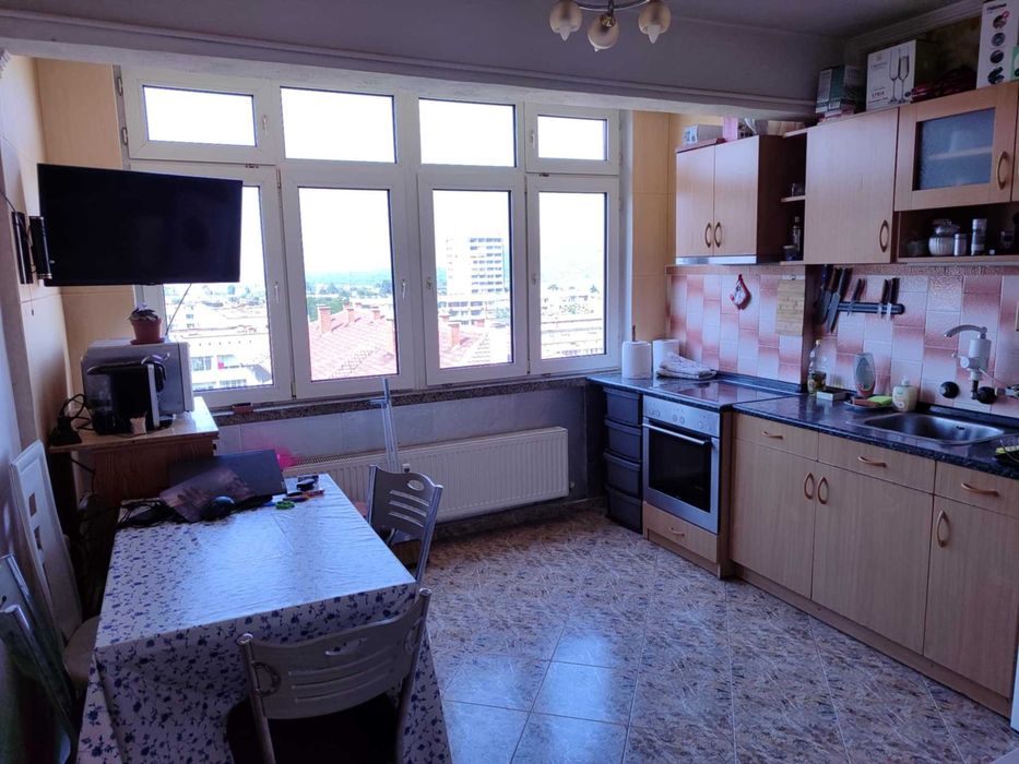 Продава се Тристаен апартамент в Враца, Металург - 100 кв.м за 969 €/кв.м - Снимка #10