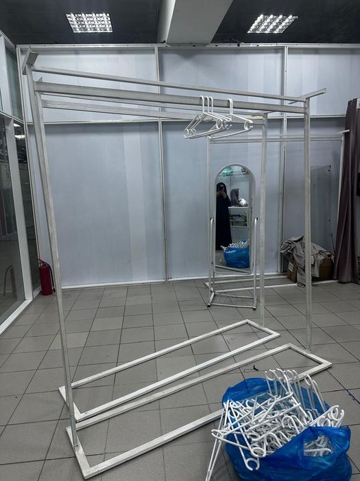 Срочно продам рейлы, стойки