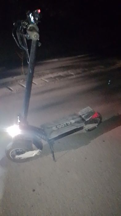 trotineta electrica OOTD t10