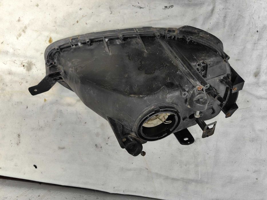 Оригинален фар Мазда  Mazda MX3