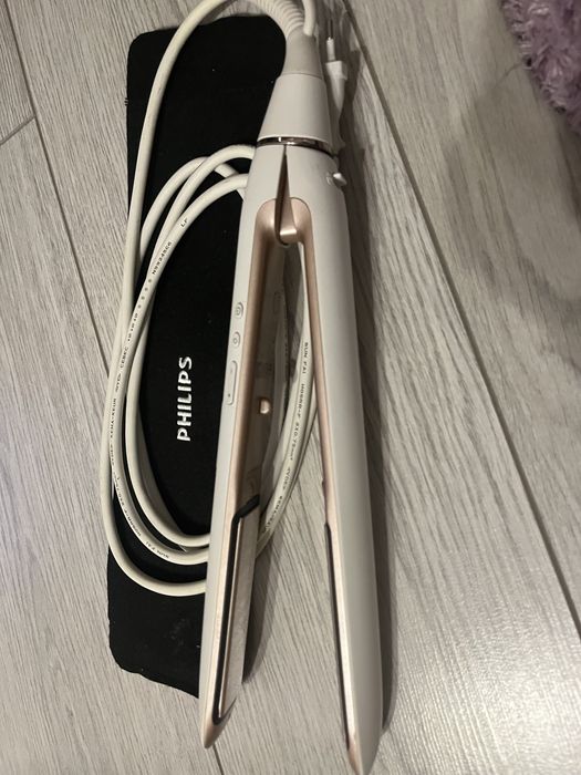 Преса за коса Philips MoistureProtect