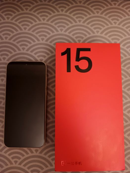 OnePlus 15 16/256
