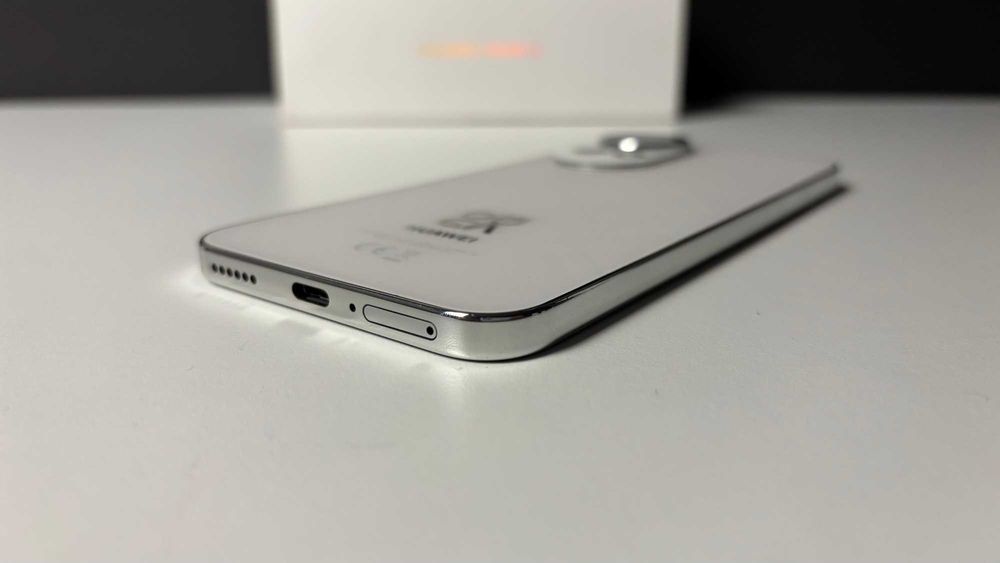 Huawei Nova 13 White 256 Gb, 12 Gb Ram, nou desigilat