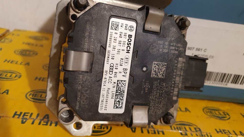 Senzor radar acc distronic bara Audi a4 b9 a5 a6 a7 a8 q5 q7 4m c8