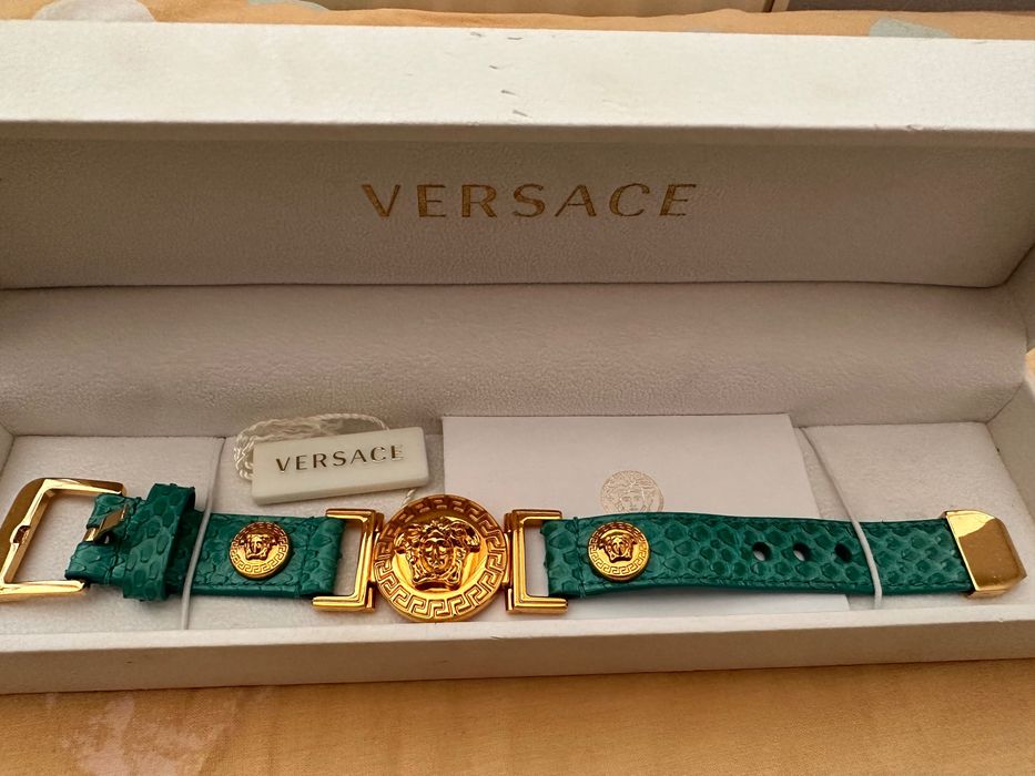 Зелена Маркова гривна Versace