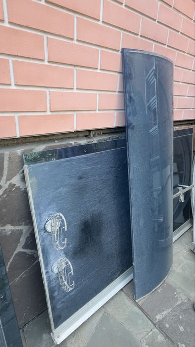 Стекло для душевой кабины