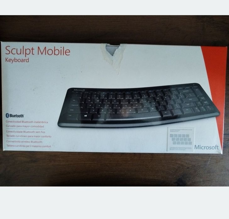 Ергономична клавиатура