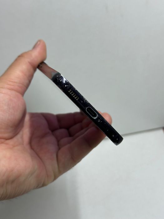 Продам Samsung А16 128г