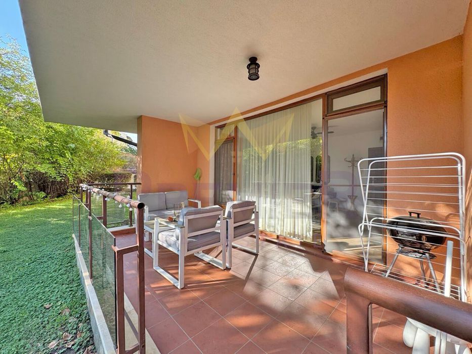 Продава се Двустаен апартамент в к.к. Слънчев бряг - 66 кв.м за 1410 €/кв.м - Снимка #12