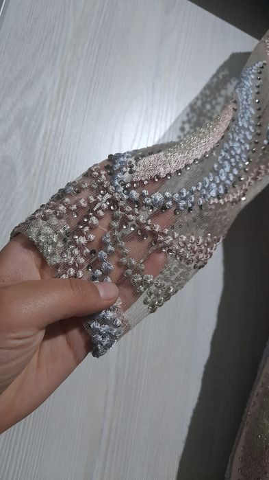 Вечерний платье  нарядные.