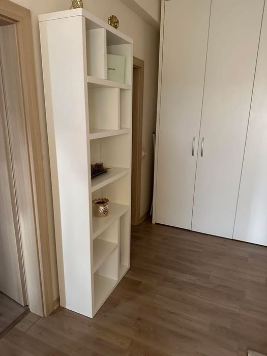 Inchiriez apartament 2 camere, bloc nou cu loc de parcare zona Lipovei