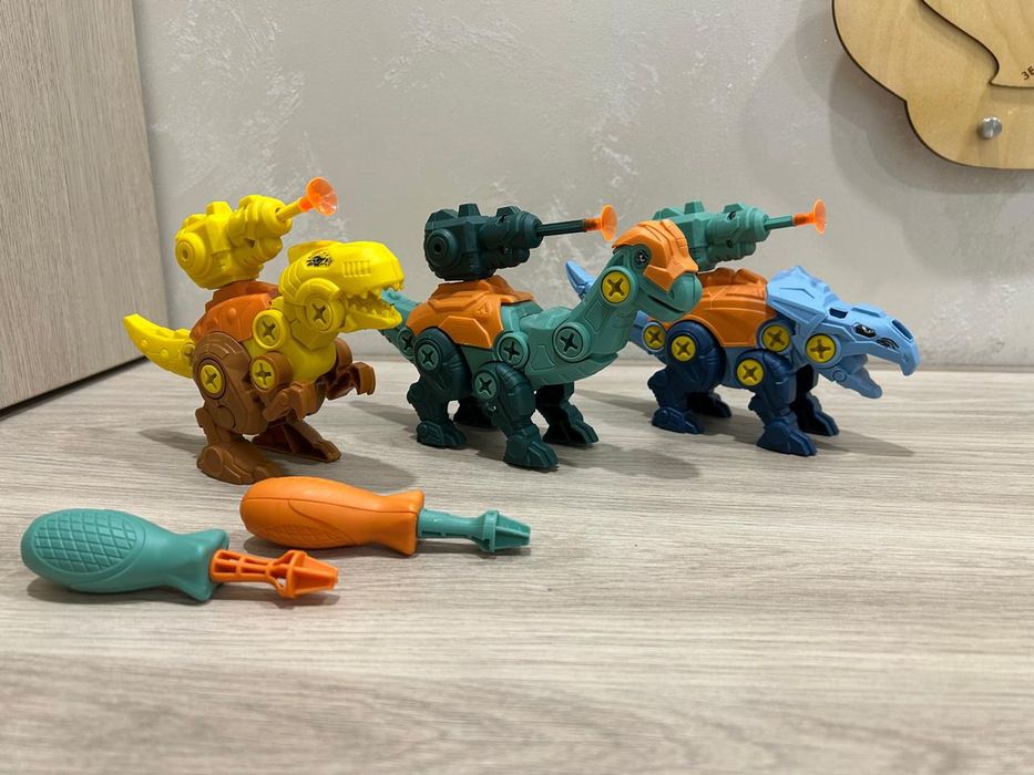 Конструктор "Мир Динозавров".