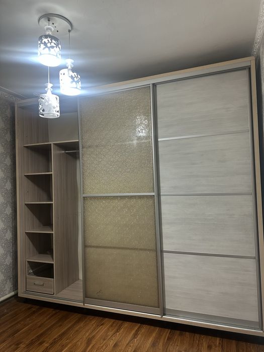 Шкаф купе продается