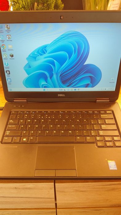 Laptop dell latitude e5440 procesor i5 pro