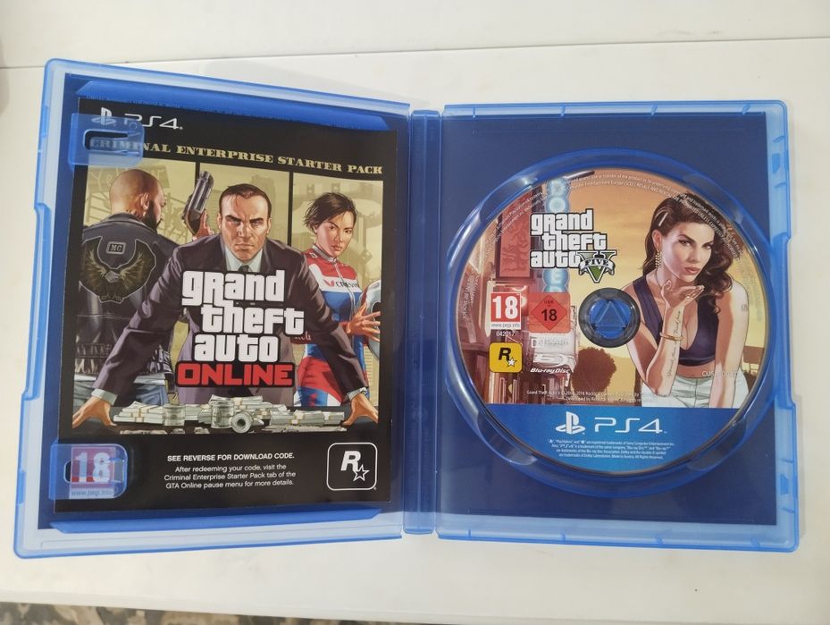 Диск на PS4; GTA 5